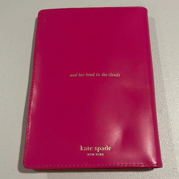 Kate Spade Kindle Cover - Picture 3 of 5